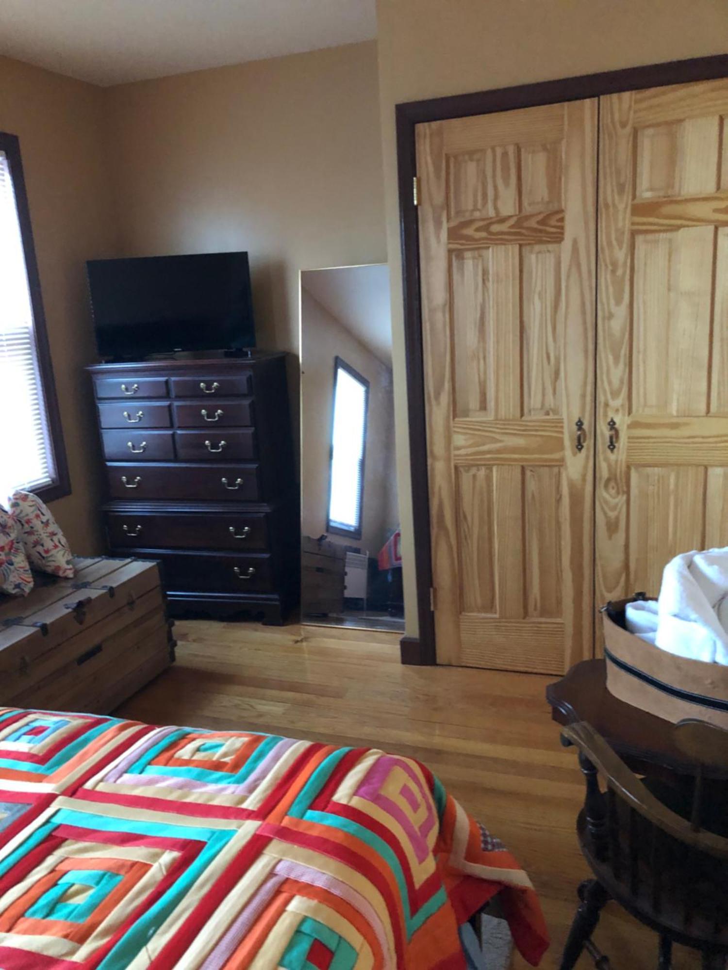 Private With Own Entrance To Share * New York